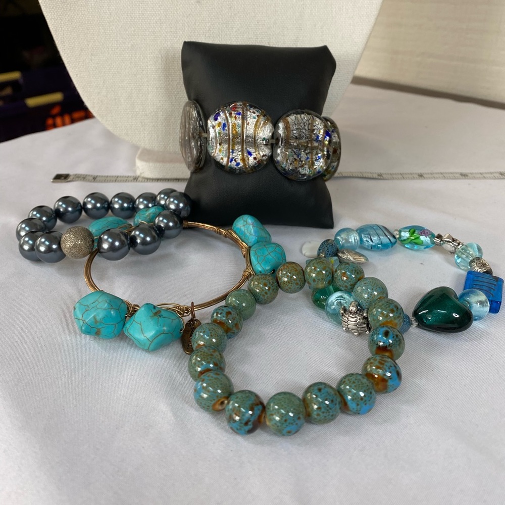 Set of five glass bead and bangle bracelets